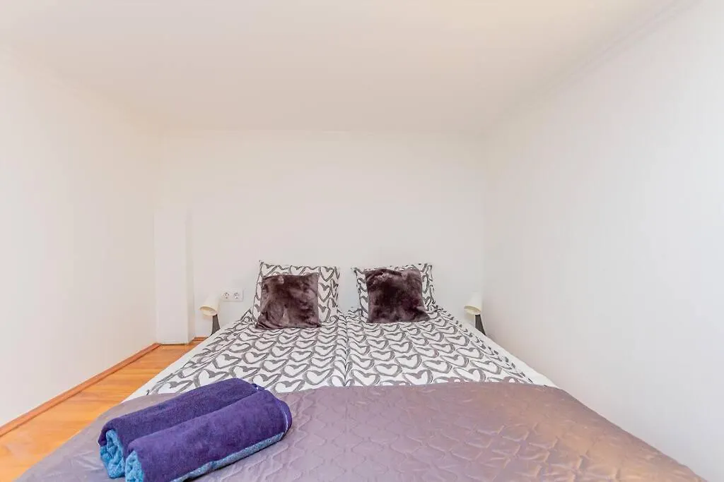 Kazinczy New Life By Nw Apartment Budapest Hungary